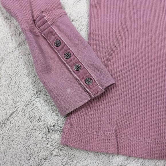 Sundance Top Women's Small P Pink Purple Thermal Waffle Shirt Button Cuffs - Picture 3 of 7